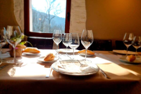 mesa-2-lar-arraiz-restaurante-asador-casa-gallega-bilbao mesa-2-lar-arraiz-restaurante-asador-casa-gallega-bilbao